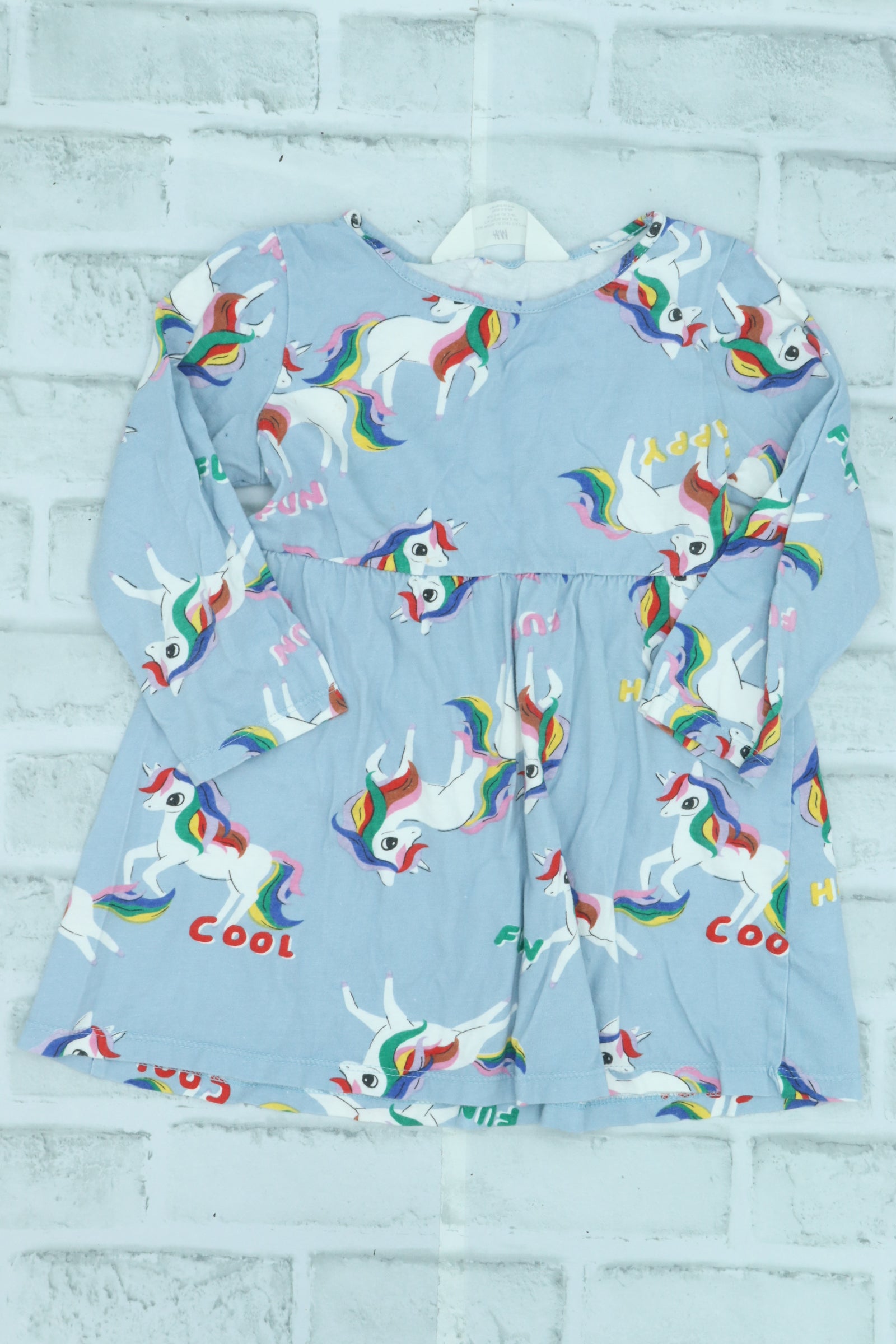 H M Unicorn Dress GUC due to Light Staining 2T 3T